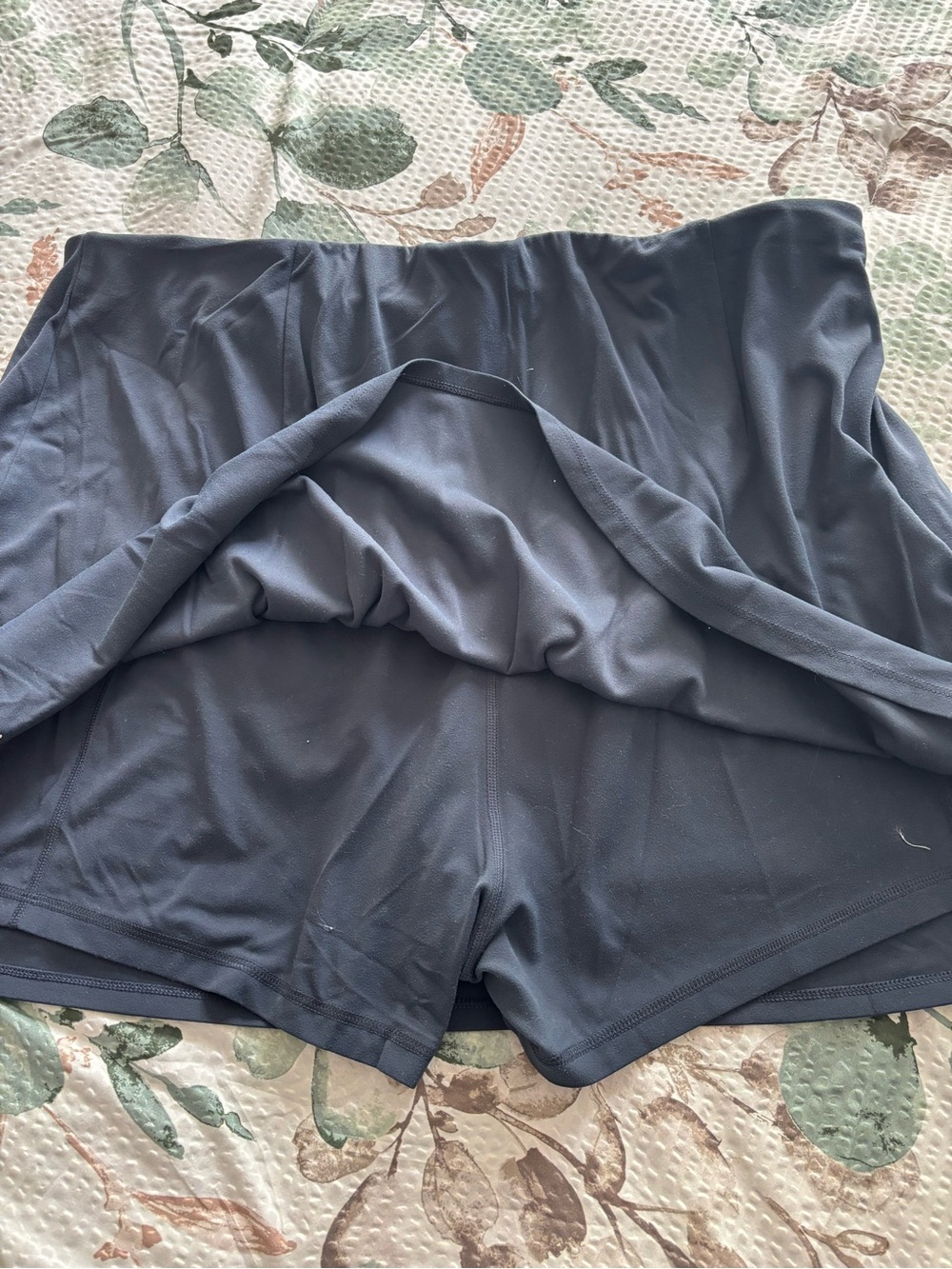 Old Navy dark blue Active Skort with Built-In Shorts - Picture 2 of 4